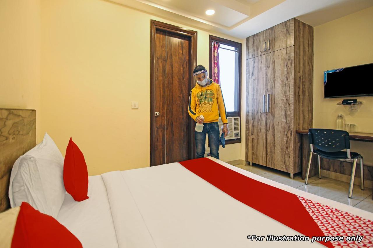 Flagship 10282 Hotel Rishi Jaipur Eksteriør billede